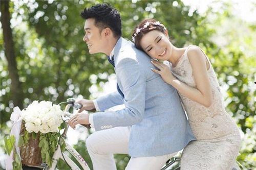 明星结婚录像,明星甜蜜婚礼瞬间回顾